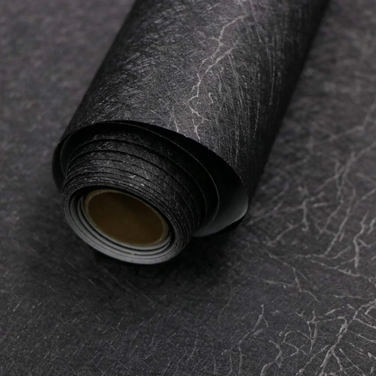 Wallways Zelfklevend Behang - Muurdecoratie - Waterbestendig en Hittebestendig - 60 cm x 10 m - Black Frost