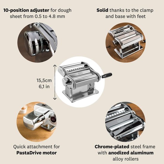Pasta Machine - Black, Includes Cutter, Hand Crank, and Instructions (Made in Italy, English Language not Guaranteed) van Marcato — afbeelding 4