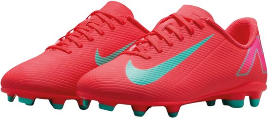 Nike jr. Mercurial vapor 16 club de couleur orange.
