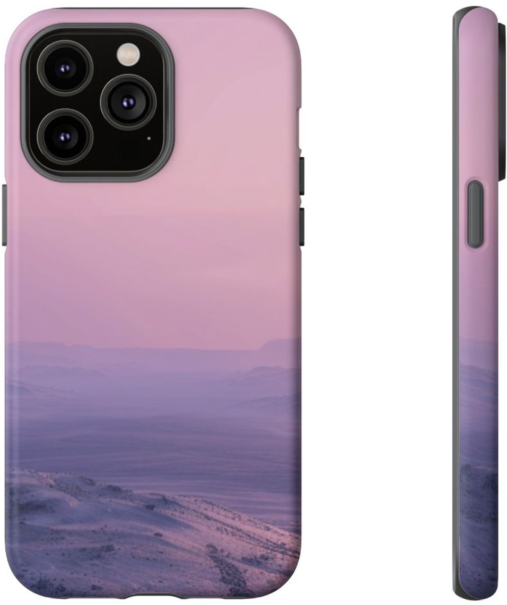 Buitenaards Landschap met Twee Zonnen – Telefoonhoesje Geschikt voor iPhone 14 Pro Max