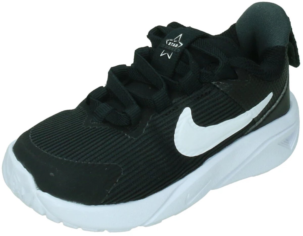 Nike Star Runner 4 Zwart