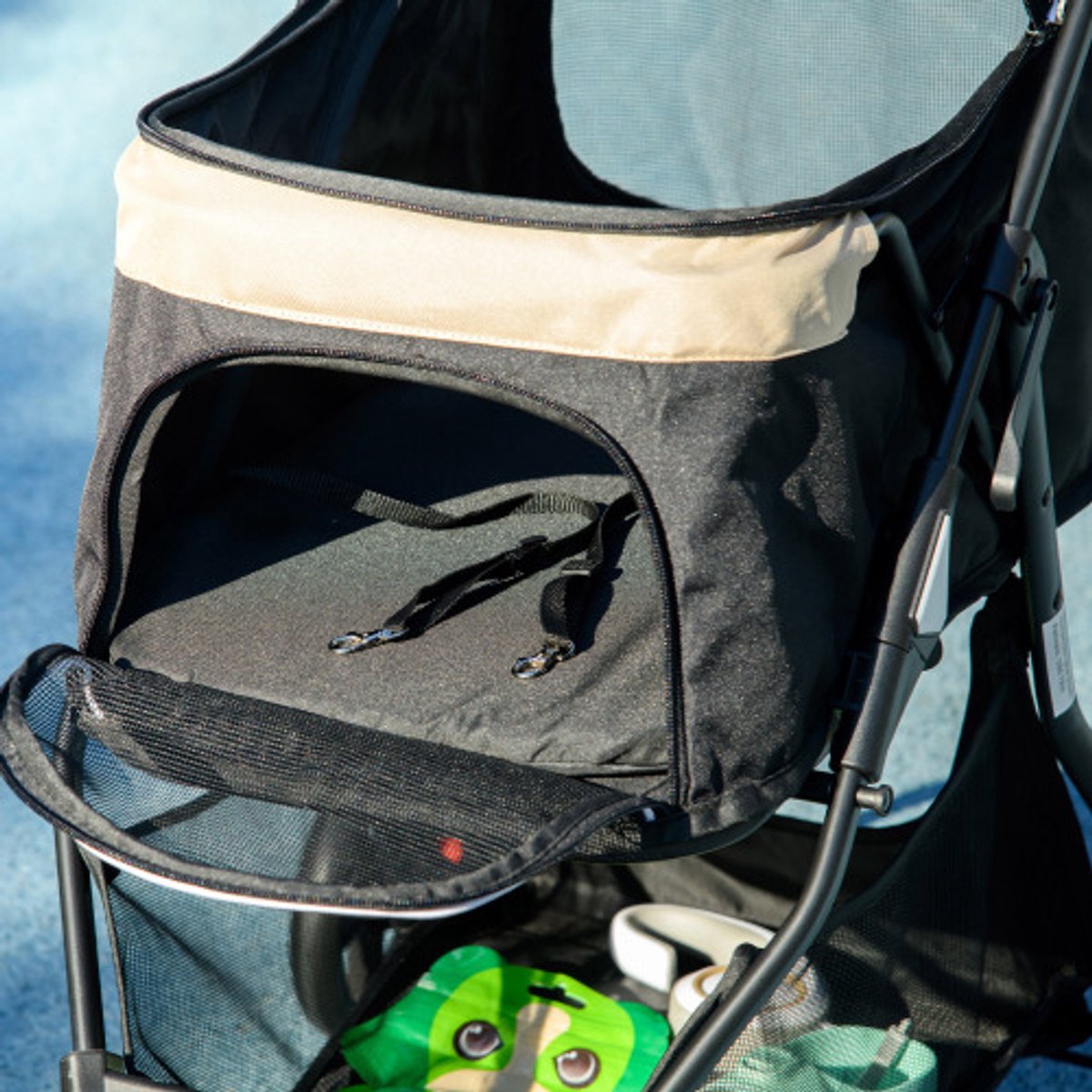 PawHut 2 in 1 Hondenbuggy Hondenbuggy met regenhoes Opvouwbaar voor honden en katten tot 10 kg Kattenbuggy met kussen Gaas Ramen Deuren Opbergmand Kattenbuggy Buggy Khaki