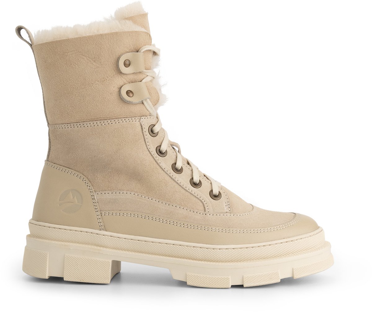 Travelin’ Tremblant Dames Winterboots Wolgevoerd Zand Creme