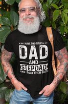 Shirt - Dad and stepdad - Wurban Wear | Grappig shirt | Leuk cadeau | Unisex tshirt | Vaderdag cadeau | Cadeau voor vader | Voetbal | Gewichten | Zwart