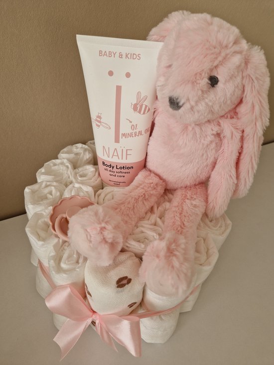 Luiertaart Naïf meisje - babyshower - kraamcadeau van Luiertaart — afbeelding 3