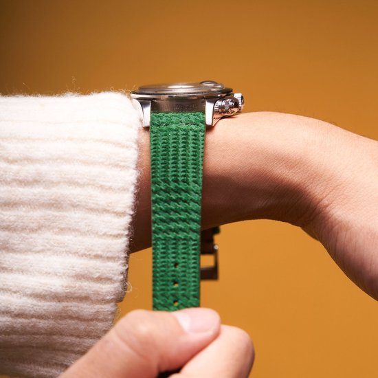 Bracelet de montre en cuir suédé vert Ziggy