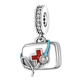 Beroep - Sport en Hobby - Zilveren bedels - Bedel Dokterstas | Met stethoscoop | 925 Sterling Zilver - Geschikt voor alle merken - Met 925 Zilver Certificaat - In Leuke Cadeauverpakking - Moederdag tip!