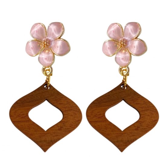 Clip oorbellen -roze bloem- Bruin hout- lang- Geen gaatje-Charme Bijoux
