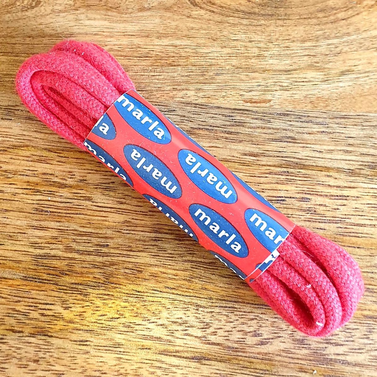 Marla dikke ronde schoenveter - 120 cm Rood - Nederlandse top kwaliteit bergschoen wandelschoen hike veters - 1 paar - 4 tot 5mm dik