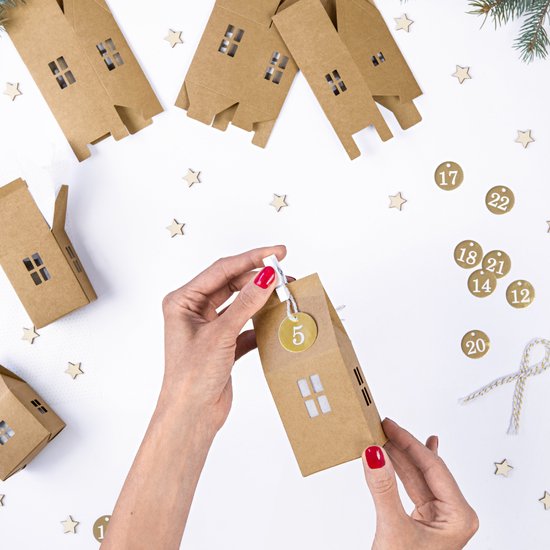 DIY Advent Kalender Kraft & Goud