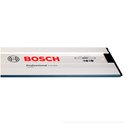 Bosch Professional FSN 800 geleiderail, zilverkleurig aluminium met rode en blauwe accenten.
