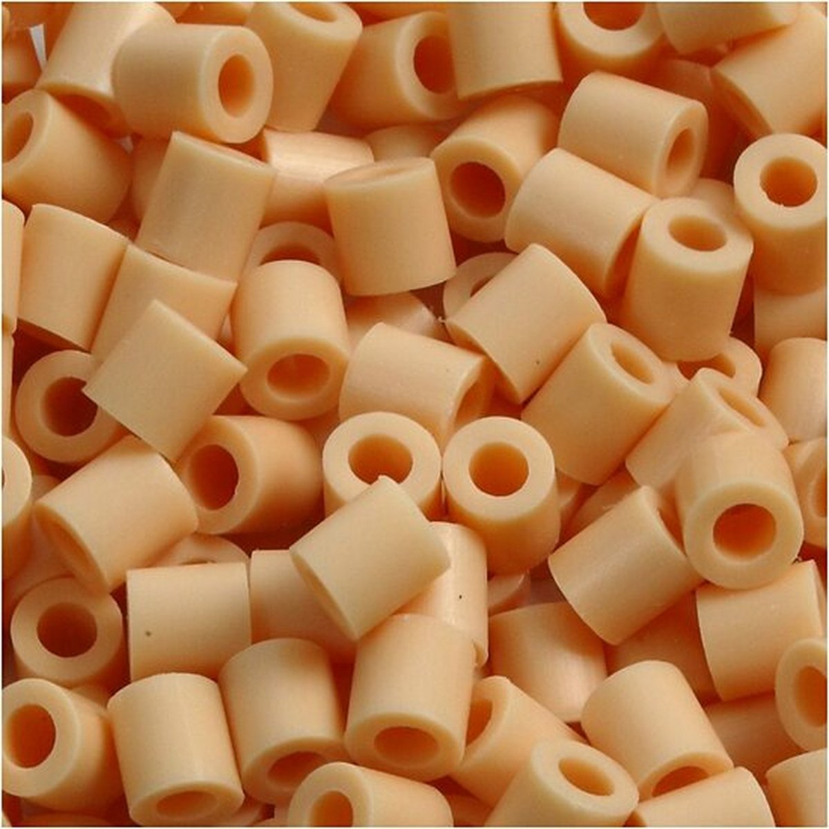 Strijkkralen Nabbi Kralen Voor Onderplaten En Sieraden Geel Lichtpoeder (32228) Medium Afm 5x5mm Gatgrootte 2 5 mm 1100 stuks
