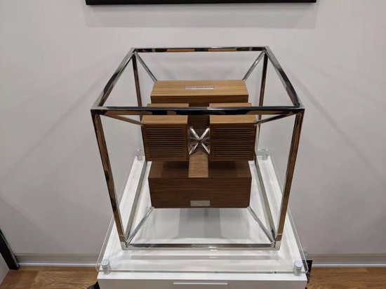 AeroFrame HD 1 - HiFi-speaker - Chroom met houtafwerking van Jarre Technologies — afbeelding 5