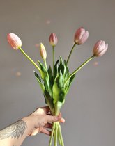 Real Touch Tulips - Light Pink - Real Touch Tulpen Roze - Licht Roze - Tulpen - Kunstbloemen - Kunst Tulpen - Kunst Boeket - Tulp - 40 CM - Bos Bloemen - Latex Bloem - Bruiloft