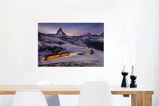 Peintures sur toile - Train à travers le paysage enneigé en Suisse au lever du soleil - 90x60 cm - Décoration murale