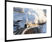 Cadre photo avec affiche - Une locomotive à vapeur avec beaucoup de vapeur - 90x60 cm - Cadre pour affiche
