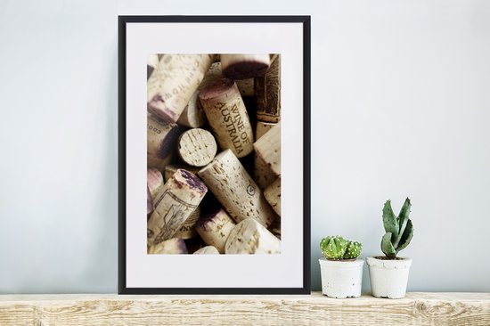 Cadre photo - Bouchons avec des taches de vin cadre photo 40x60 cm - Affiche sous cadre (Décoration murale salon / chambre)