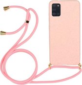 Voor Samsung Galaxy A31 Tarwestro-materiaal + TPU-beschermhoes met draagkoord (roze)
