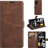Voor OPPO Realme GT 5G / Realme Q3 Pro 5G Retro Kalfspatroon Gesp Horizontale Flip Leren Case met Houder & Kaartsleuven & Portemonnee (Donkerbruin)
