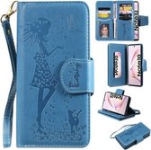 Voor Galaxy Note 10 vrouw en kat reliëf horizontale flip lederen tas, met portemonnee & houder & kaartsleuven & fotolijst & spiegel & lanyard (blauw)