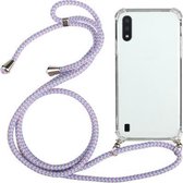 Voor Samsung Galaxy A01 (EU-versie) Vierhoekige anti-val transparante TPU beschermhoes met draagkoord (paars)