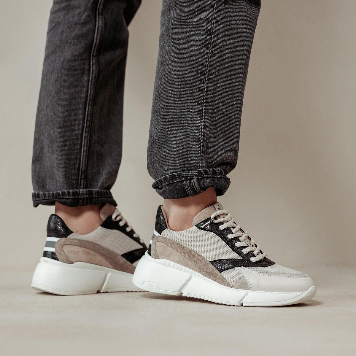 VIA VAI Celina Jae Sneakers - Beige - Maat 38 | bol.com