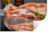 Muurstickers - Sticker Folie - Pizza op een bord - 120x80 cm - Plakfolie - Muurstickers Kinderkamer - Zelfklevend Behang - Zelfklevend behangpapier - Stickerfolie