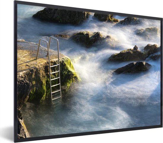 Image encadrée - Un bain d'eau chaude naturel dans le cadre photo Açores 80x60 cm - Affiche encadrée (Décoration murale salon / chambre)