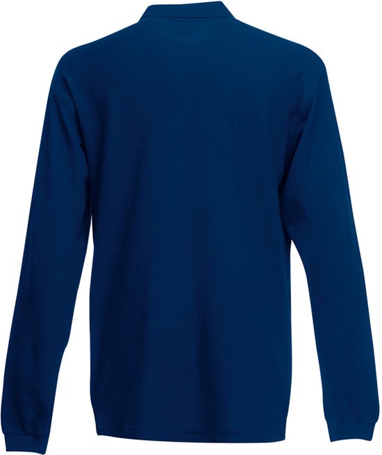 Achterkant van een donkerblauw poloshirt met lange mouwen.