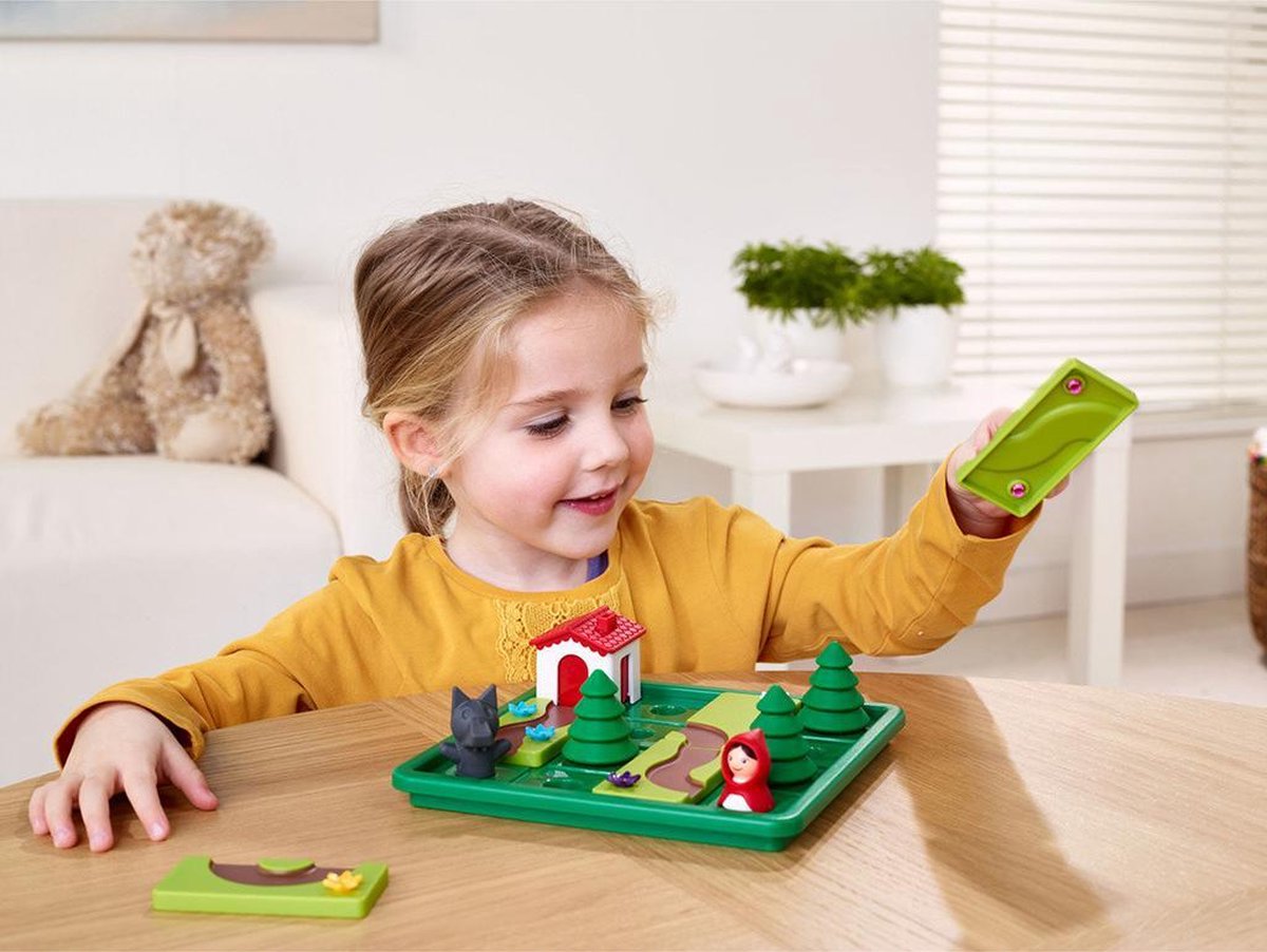 SmartGames Roodkapje - Logisch Denkspel voor Kleuters & Kinderen - 48 Betoverende Opdrachten - Met Roodkapje Prentenboek - Educatief Solospel - Vanaf 4 jaar — cadeau in Spellen & Speelgoed - foto 7