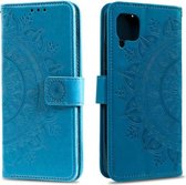 Voor Samsung Galaxy A22 4G Totem Bloem Reliëf Horizontale Flip TPU + PU Lederen Case met Houder & Kaartsleuven & Portemonnee (Blauw)