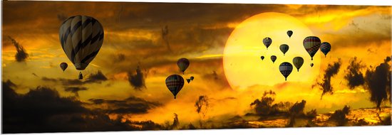 WallClassics - Acrylglas - Zee van Luchtballonnen bij Oranje Supermaan - 150x50 cm Foto op Acrylglas (Met Ophangsysteem)
