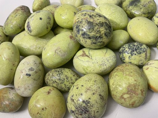 Plant 'n Bak - Atlantisiet - Edelsteen - Handsteen - 70 gram | bol.com