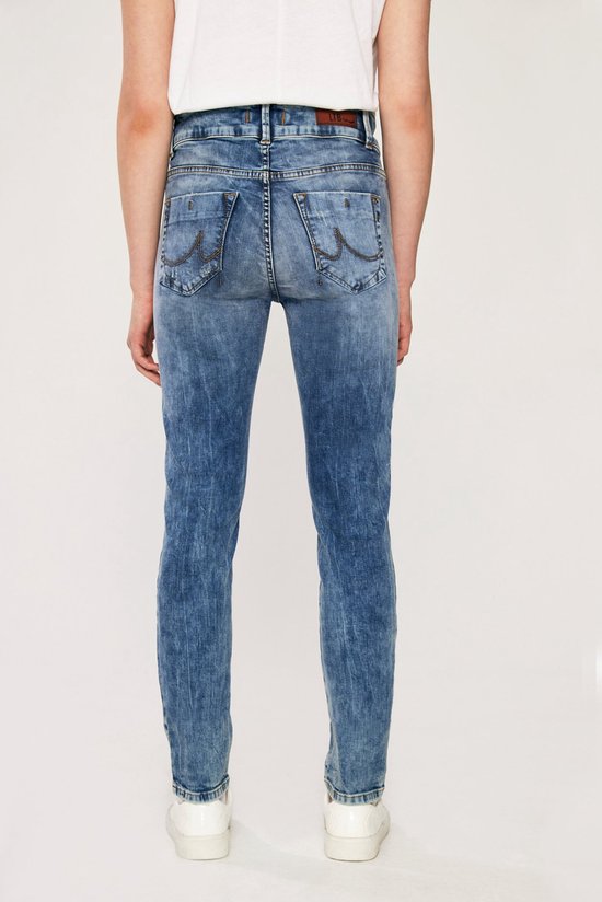 VmTessa Jeans L32 Grey Denim | STOUT! Jeans