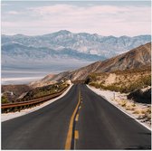 WallClassics - Poster Glossy – Road to the Montagnes - 100x100 cm Photo sur Papier Poster avec Finition Brillante