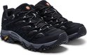 Twee zwarte Merrell wandelschoenen met grijze veters en Gore-Tex.