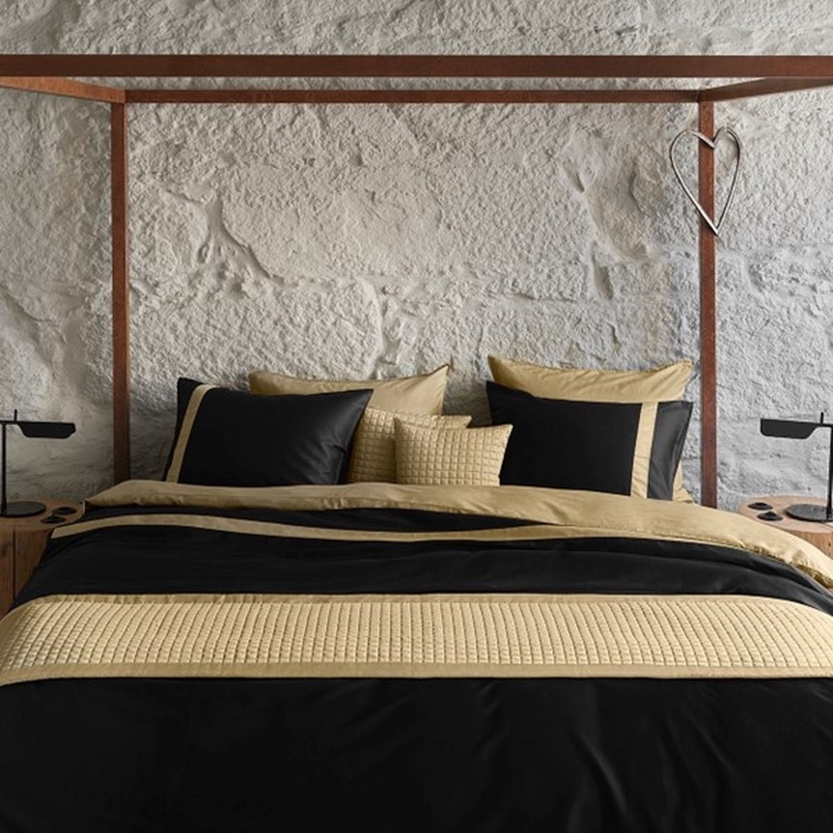 Dommelin Dekbedovertrekset Listra Satijn 300tc 240x200/220, Kleur: Zwart-Brons