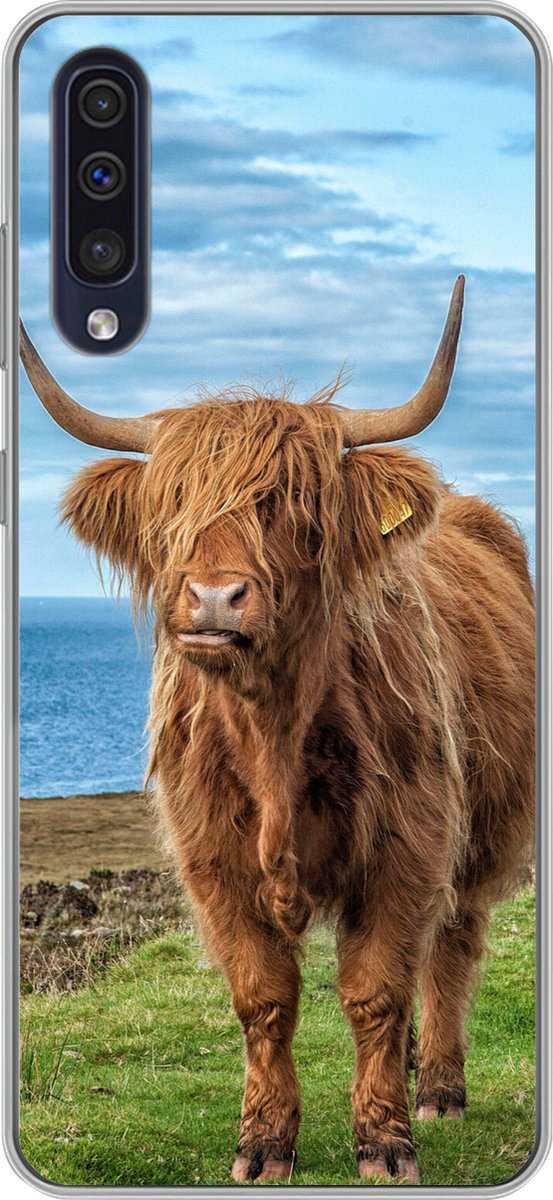 Telefoonhoesje Geschikt voor Samsung Galaxy A50 hoesje - Schotse Hooglander - Water - Horens - Siliconen Telefoonhoesje Telefoonhoesje