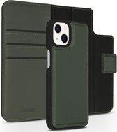 Accezz Hoesje Geschikt voor iPhone 13 Mini Hoesje Met Pasjeshouder - Accezz Premium Leather 2 in 1 Wallet Bookcase - Groen