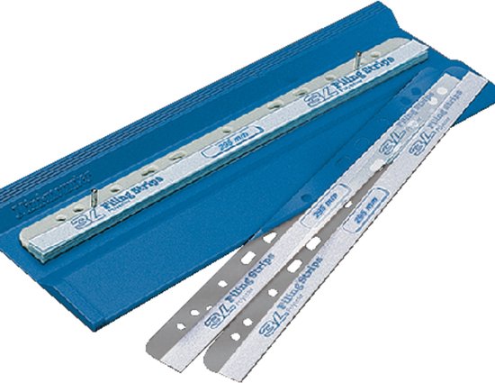 Blauwe documenthouder met drie zilverkleurige 'Filing Strips' van 295 mm.