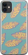 Apple iPhone 11 Hoesje - Transparant Siliconenhoesje - Flexibel - Met Plantenprint - Tropische Blaadjes - Donkergroen