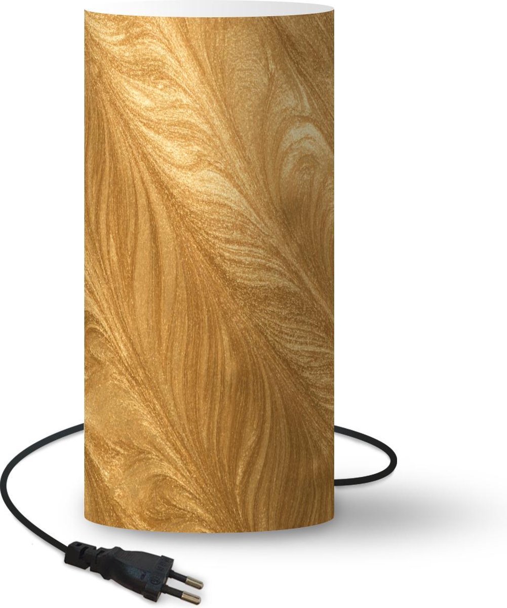 Lamp - Nachtlampje - Tafellamp slaapkamer - Gouden veren structuur - 33 cm hoog - Ø15.9 cm - Inclusief LED lamp