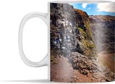 Mok - Wolken boven het rotslandschap van het Nationaal Park Vesuvius in Italië - 350 ml - Beker
