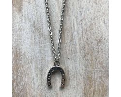 GoedeDoelen.Shop | Ketting Lucky Horseshoe | Geluksketting | Paarden Ketting | Hoefijzer Ketting | Good Luck | Wellness-House