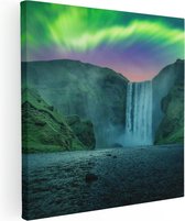 Artaza Canvas Schilderij Waterval Met Het Groene Noorderlicht - 60x60 - Foto Op Canvas - Canvas Print