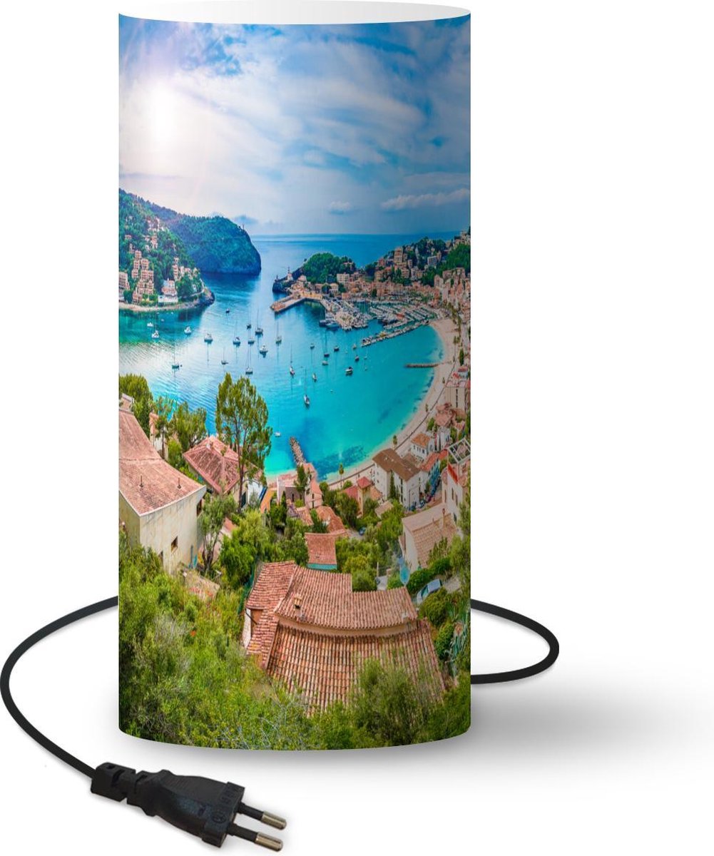 Lamp - Nachtlampje - Tafellamp slaapkamer - Strand - Zee - Mallorca - Spanje - 54 cm hoog - Ø24.8 cm - Inclusief LED lamp