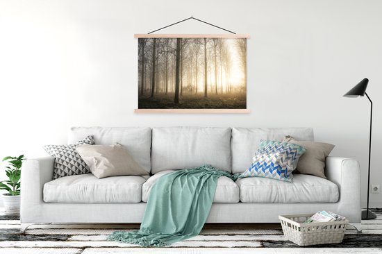 Lever de soleil dans une forêt brumeuse au Royaume-Uni affiche scolaire lattes plates vierges 120x80 cm - Tirage photo sur poster textielposter (décoration murale salon / chambre)