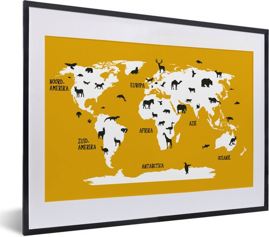 Wereldkaart met dieren tegen een knalgele achtergrond fotolijst zwart met witte passe-partout klein 40x30 cm