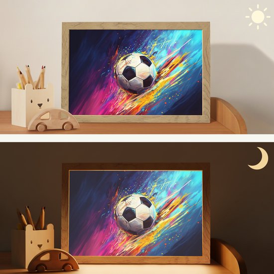 Nachtlampje 30x20 cm - Kinder lamp - Voetbal - Kleurrijk - Abstract - Penseelstreken - Tafellamp kinderkamer - Slaapkamer lamp - Bedlamp kinderen - Kinderlampje stopcontact - Wandlamp babykamer - Nachtlampjes van Merkloos — afbeelding 4