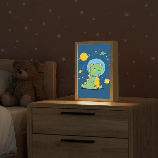 Nachtlampje 20x30 cm - Kinder lampje - Dino - Ruimte - Planeten - Tafellamp kinderkamer - Slaapkamer lamp - Bedlamp kinderen - Kinderlampje stopcontact - Wandlamp babykamer - Nachtlampjes van OnlyWow — afbeelding 2